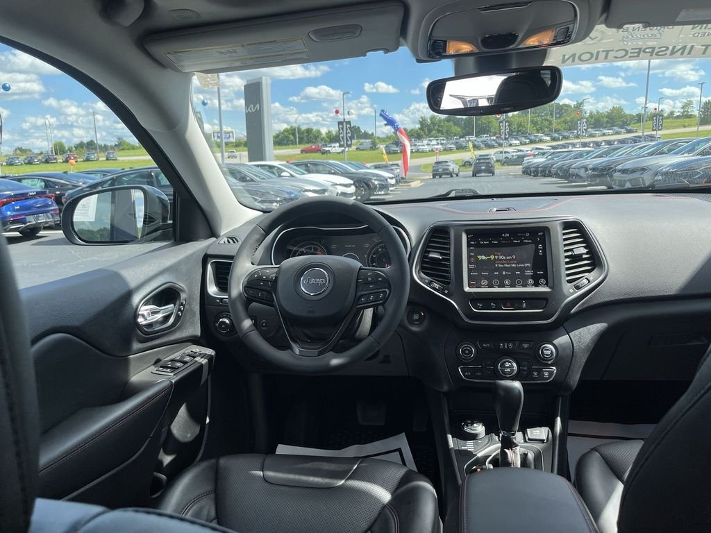 Used 2023 Black Jeep Trailhawk image 15
