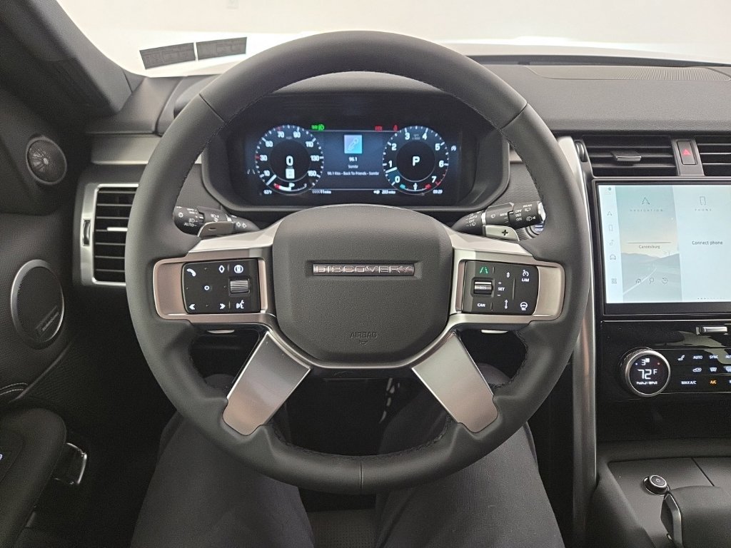 New 2026 Santorini Black Land Rover Gemini Edition image 12