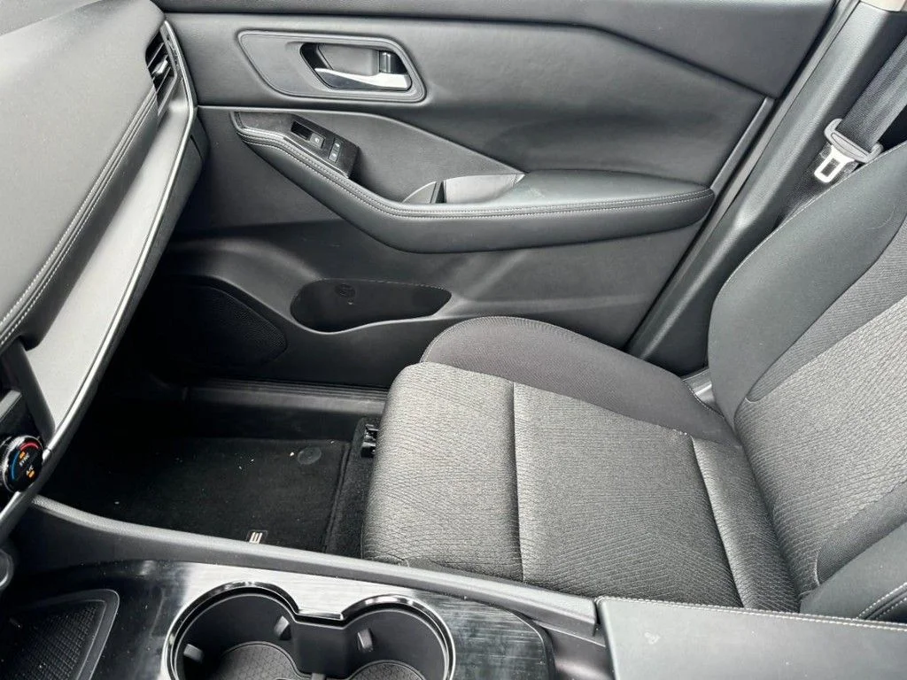 Certified Used 2026 White Nissan SV image 13