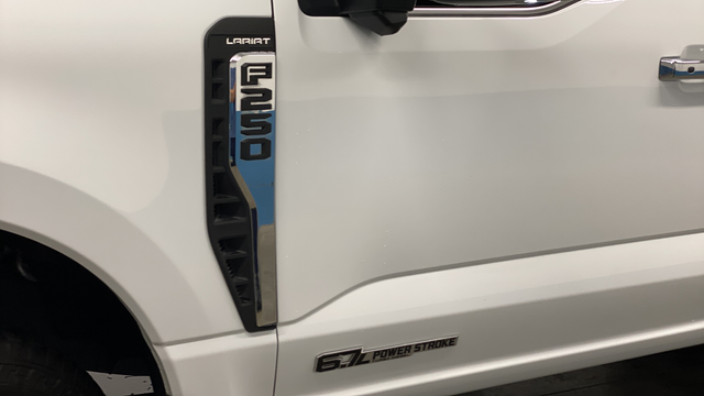 Used 2024 Oxford White Ford Lariat image 48