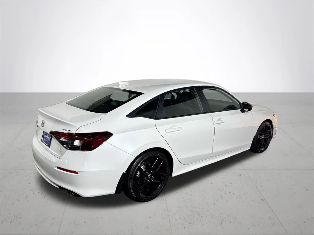 Used 2025 White Honda Sport image 6