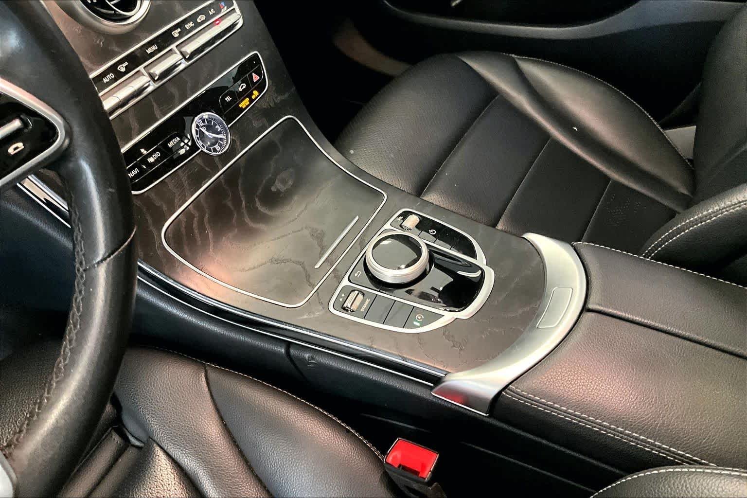 Used 2019 Polar White Mercedes-Benz C 300 image 14