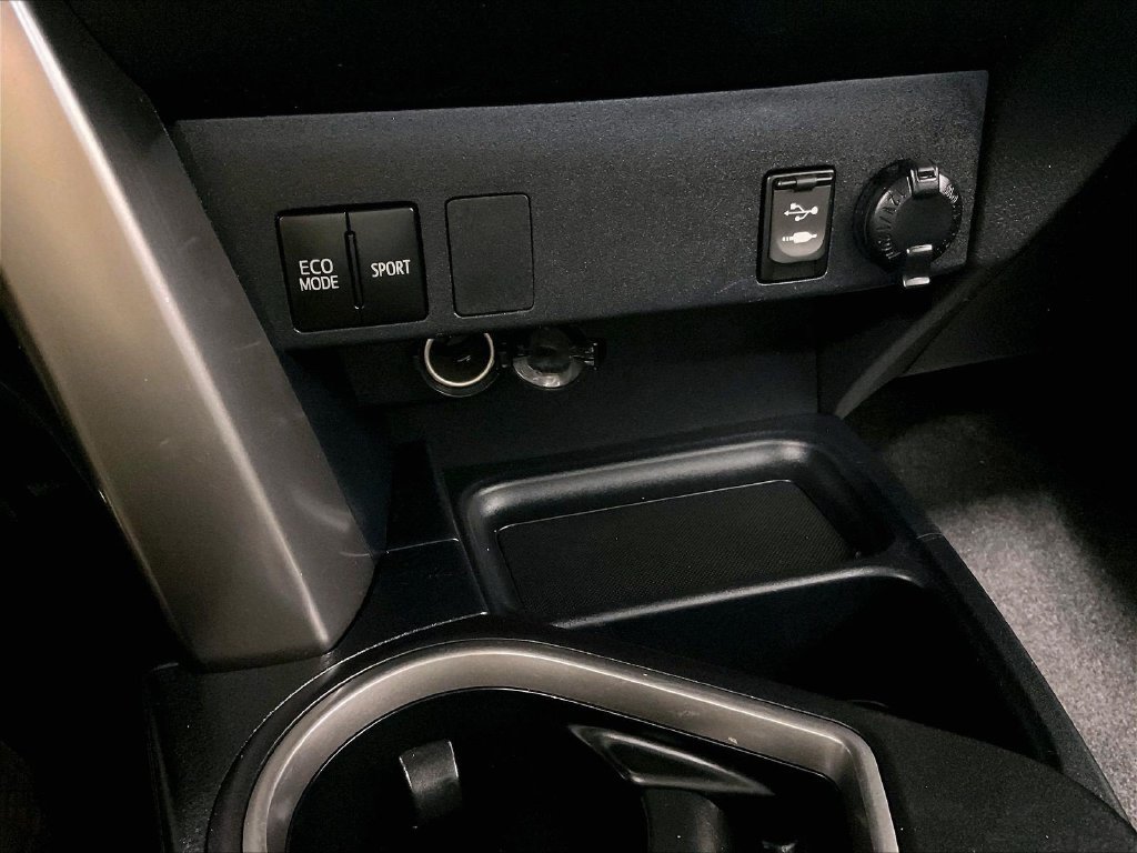 Used 2017 Blue Toyota LE image 27