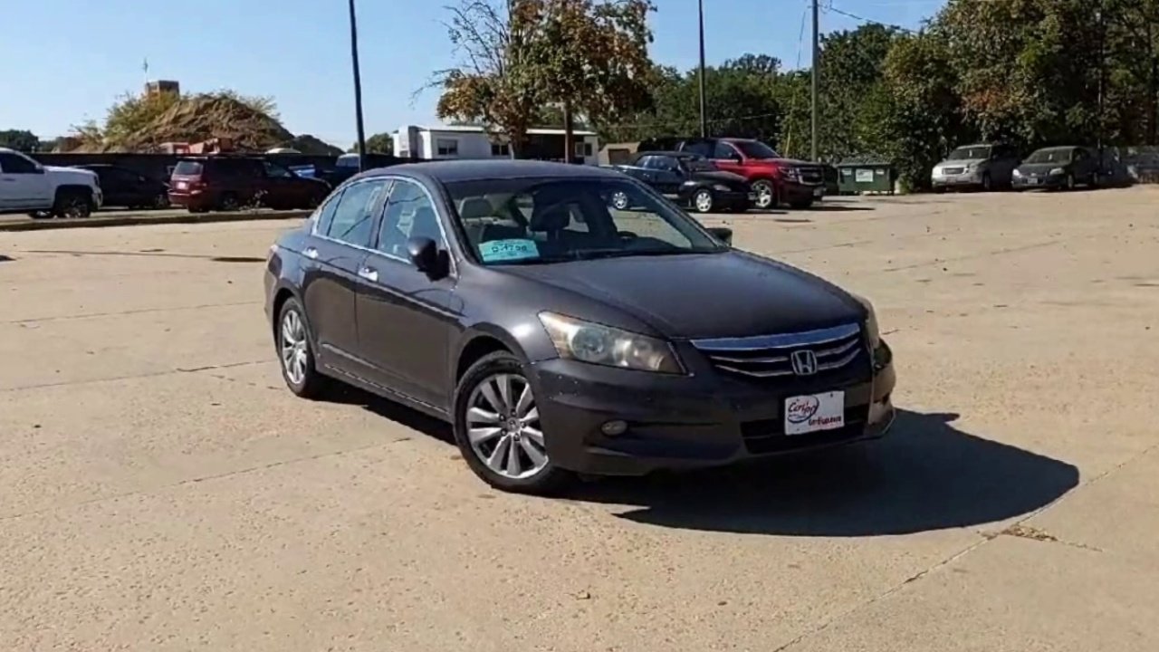 2011 Honda Accord EX-L photo 2