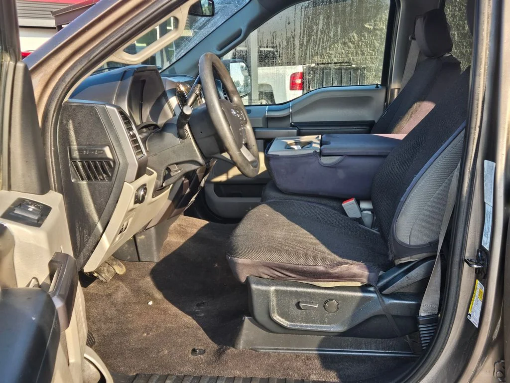 Used 2020 Gray Ford  image 7