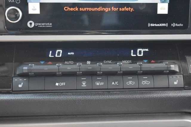 Used 2023 White Toyota SR5 image 31