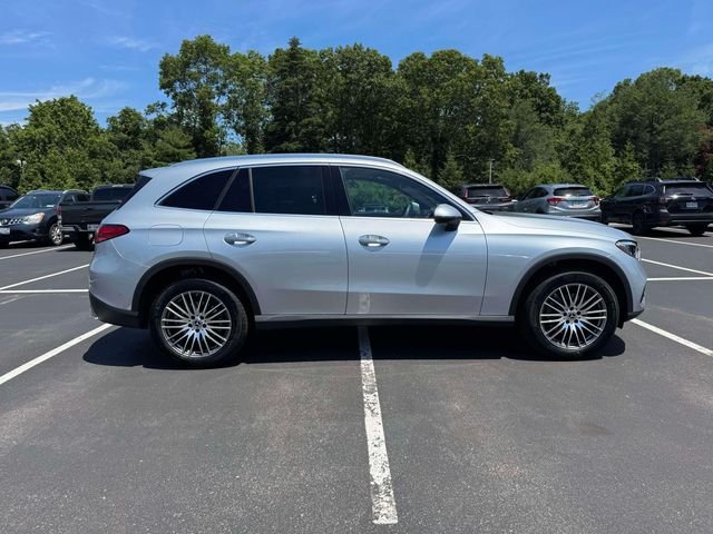Used 2026 Cirrus Silver Metallic Mercedes-Benz GLC 300 image 12