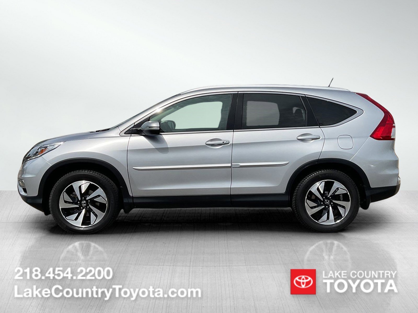 Used 2016 Honda CR-V Touring with VIN 5J6RM4H90GL082563 for sale in Brainerd, Minnesota