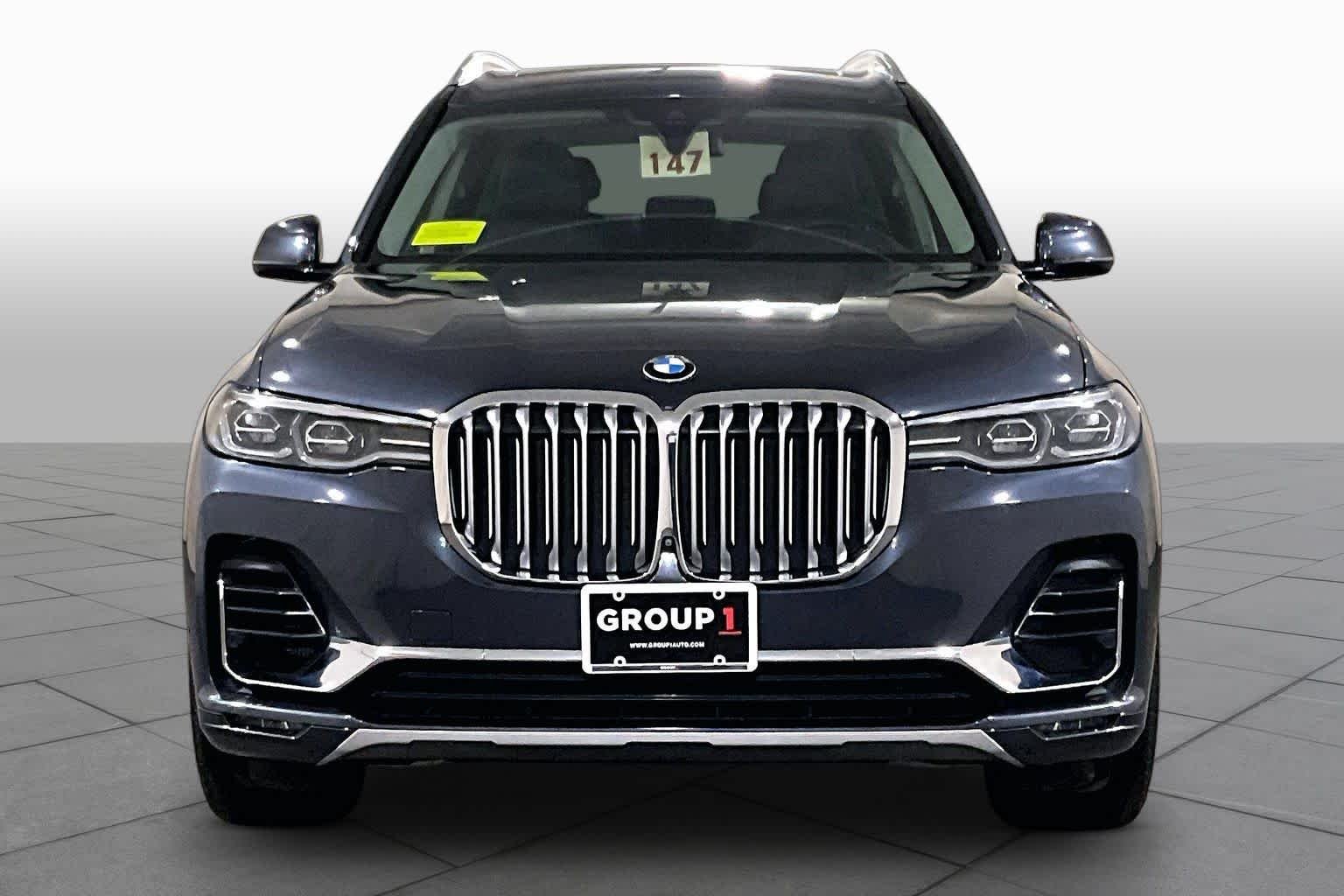 Used 2020 Arctic Gray Metallic BMW xDrive40i image 3