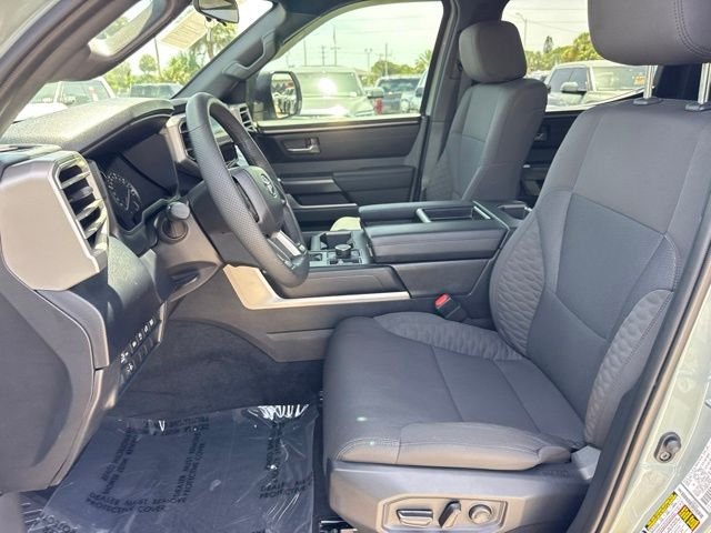 2025 Toyota Tundra SR5 - Photo 20