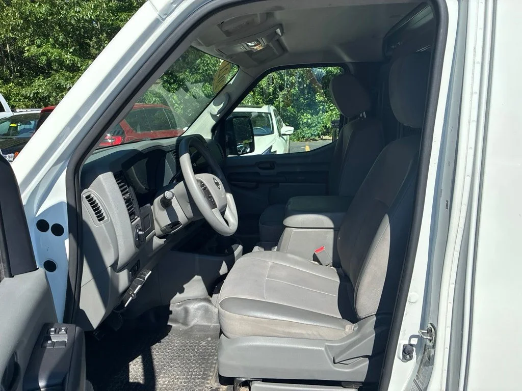 Used 2021 White Nissan SV image 17