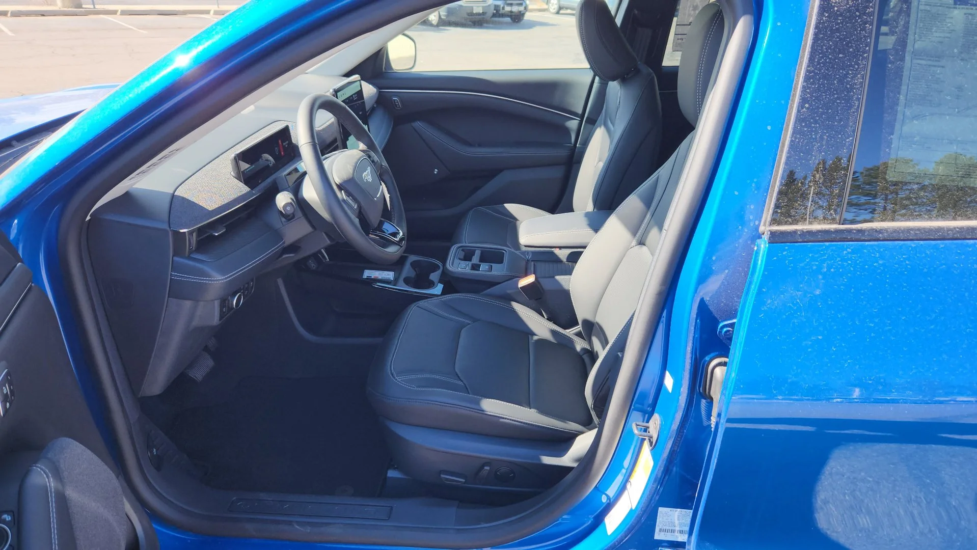 New 2026 Velocity Blue Metallic Ford Premium image 24