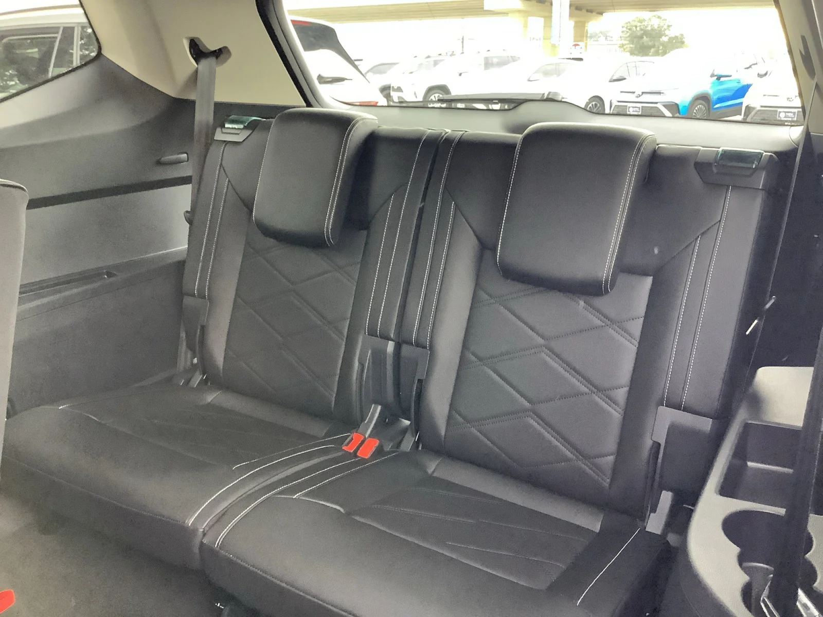 New 2026 OPAL WHITE Volkswagen 2.0T SE image 22