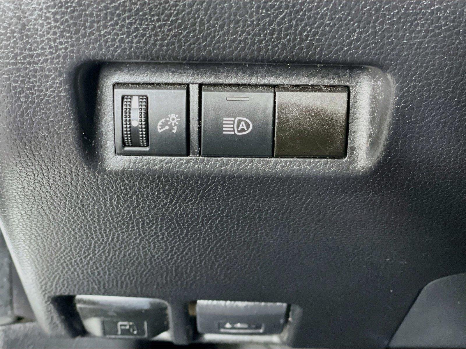 Used 2021 Super White Toyota XLE image 13