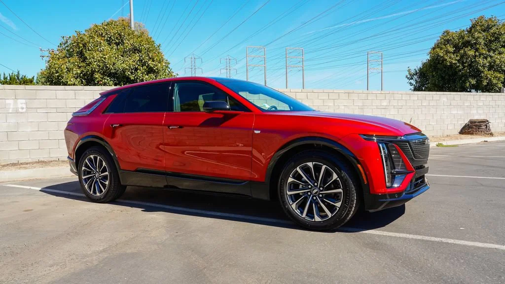 2026 Cadillac LYRIQ Sport - Photo 6