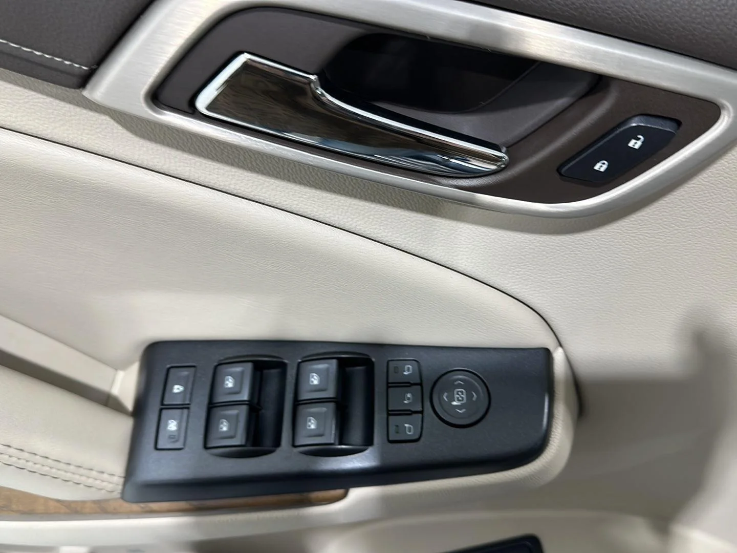 Used 2019 SATIN STEEL METALLIC GMC Denali image 20