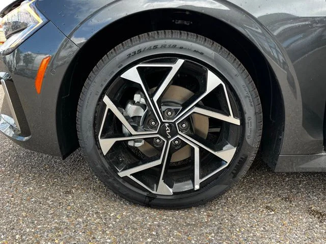 2025 Kia K5 EX - Photo 7
