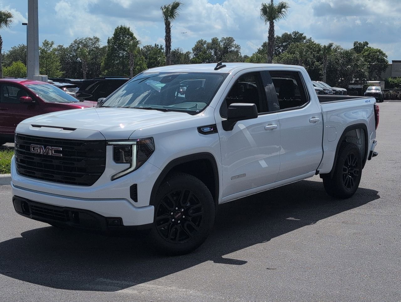 2026 GMC Sierra 4WD Crew Cab Std Box Elevation 3VL's photo