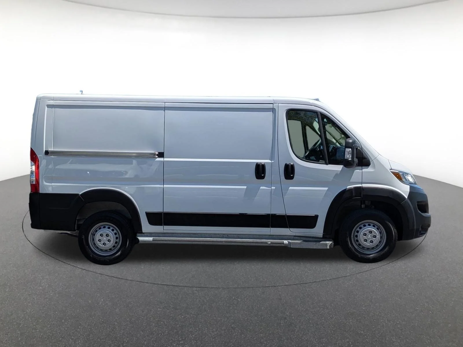 Used 2025 Bright White Clearcoat Ram  image 4