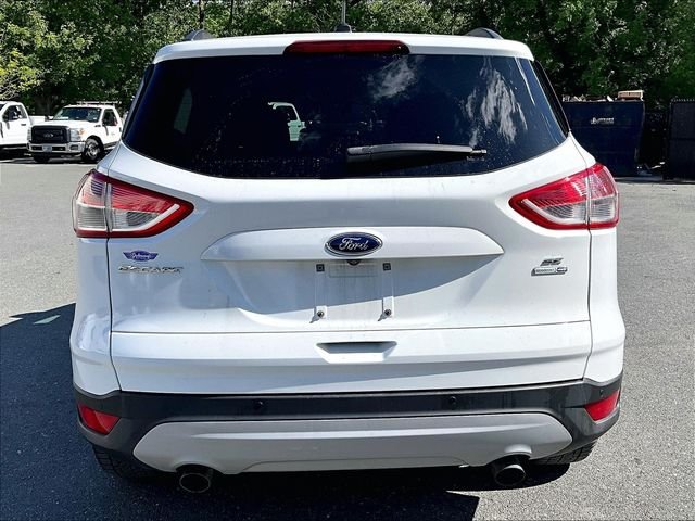 Used 2016 White Ford SE image 5