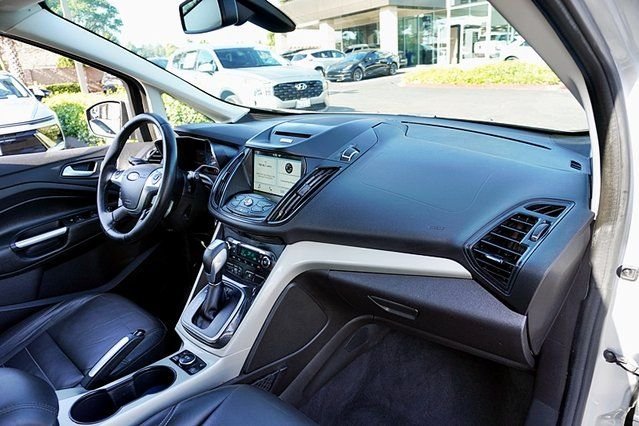 Used 2016 Silver Ford SEL image 9