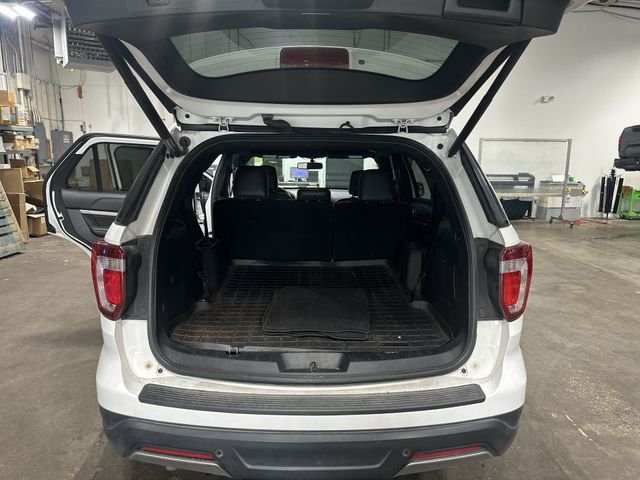 Certified Used 2019 White Ford XLT image 25