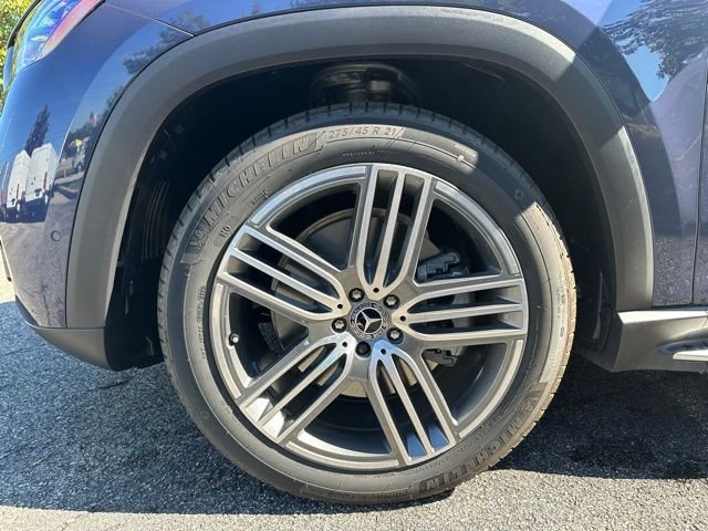 Used 2026 Twilight Blue Metallic Mercedes-Benz GLS 450 image 9