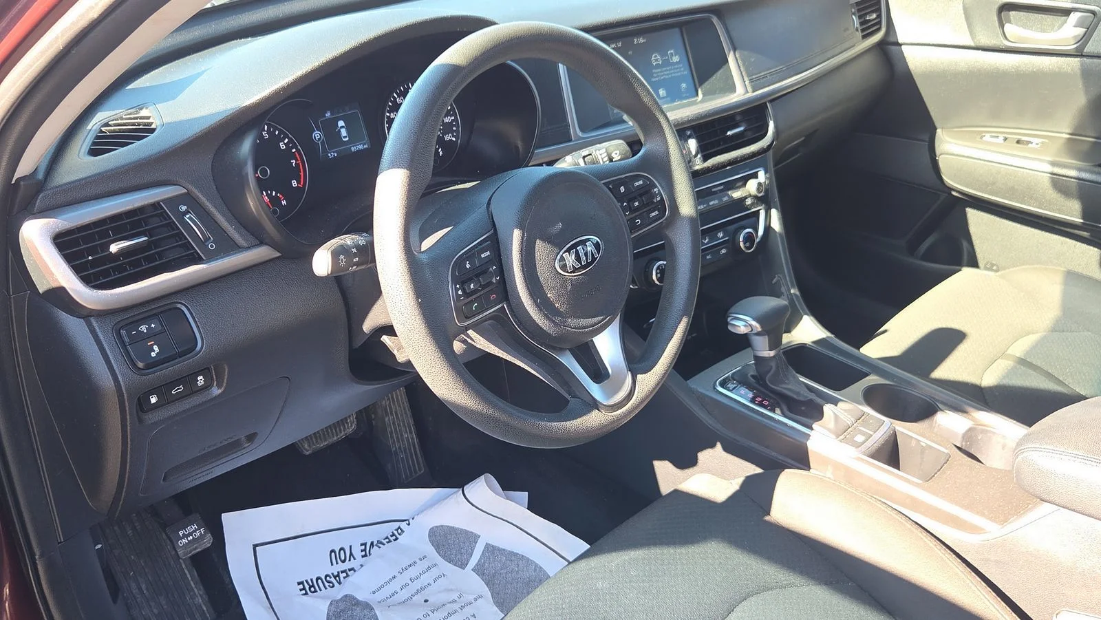 Used 2018 Purple Kia LX image 22