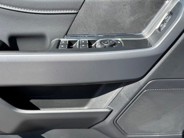 New 2026 Carbonized Gray Metallic Ford XLT image 11