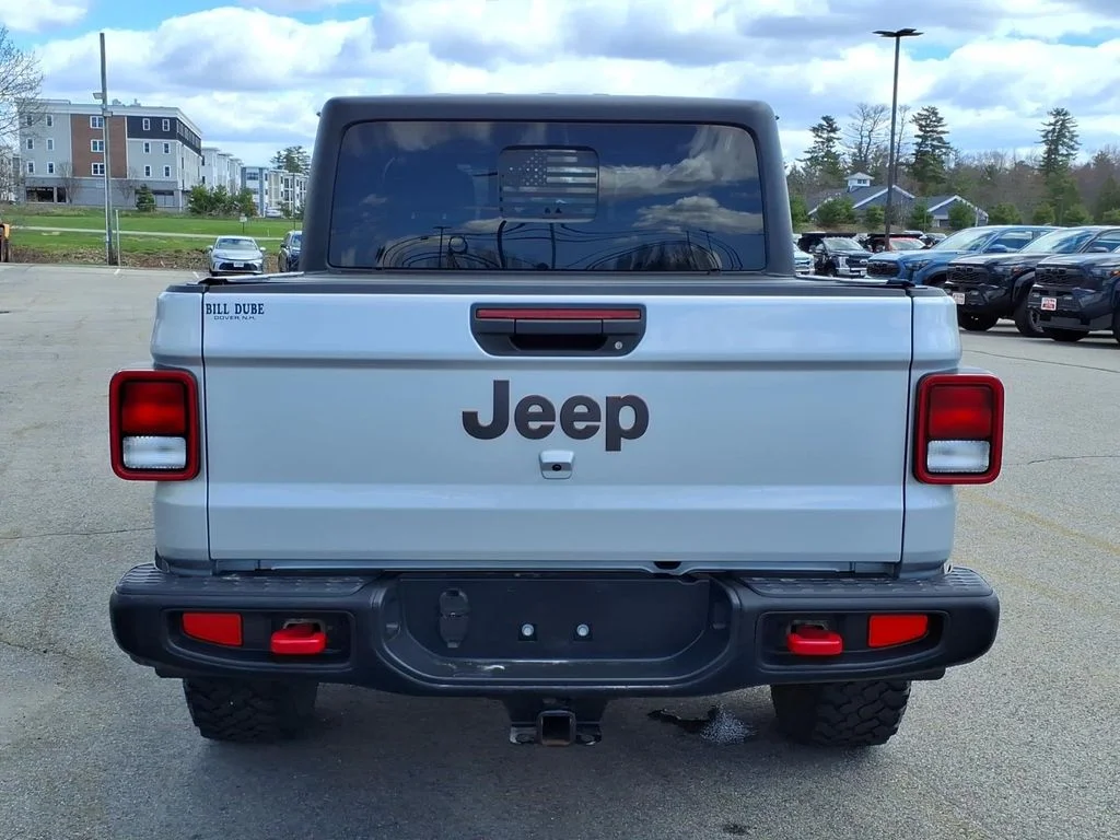 Used 2023 Silver Jeep Rubicon image 20