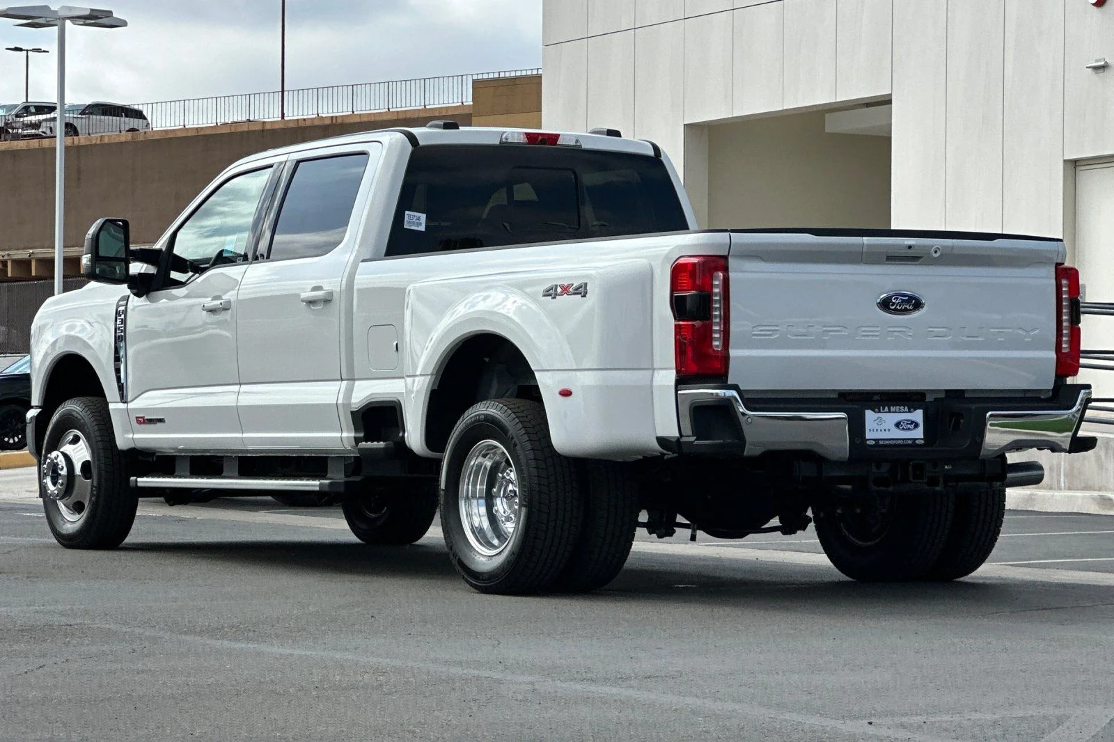 New 2026 Star White Metallic Tri-Coat Ford F-350® Lariat® image 5
