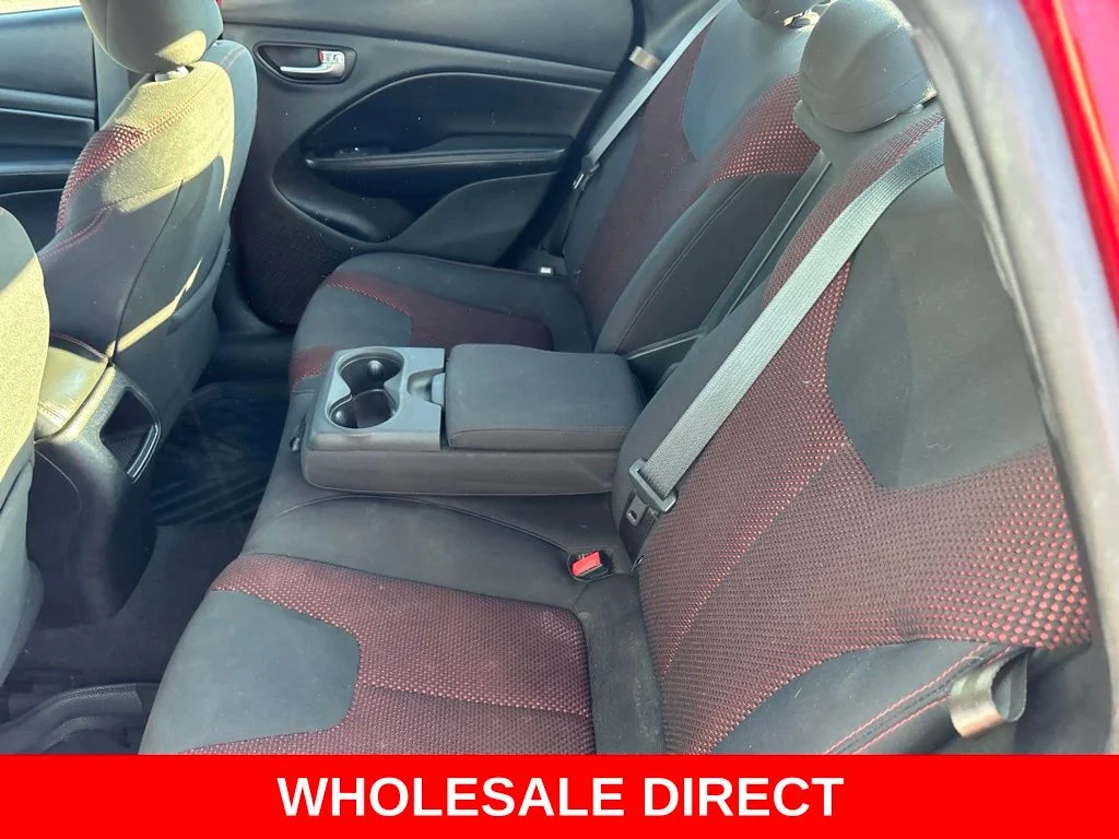 Used 2016 Red Dodge SXT image 26