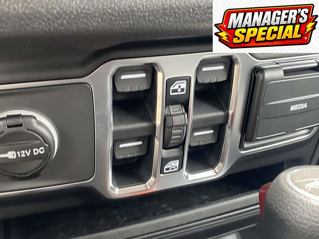 New 2026 Reign Exterior Paint Jeep Sport S image 24