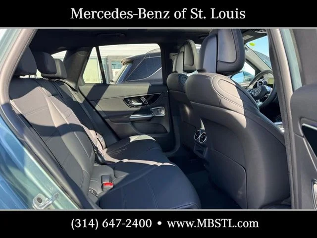 New 2026 Verde Silver Metallic Mercedes-Benz GLC 300 image 7