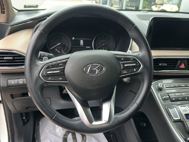Used 2023 White Hyundai SEL image 13
