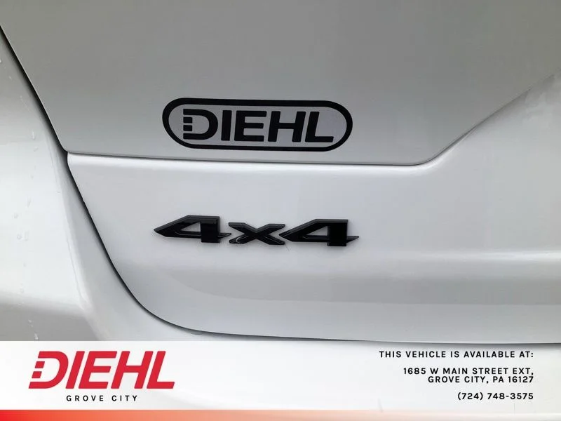 Used 2023 White Jeep Altitude X image 12