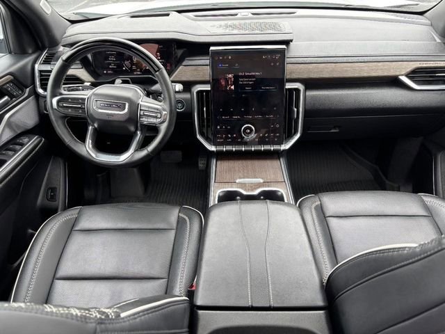 2024 GMC Acadia Denali - Photo 12