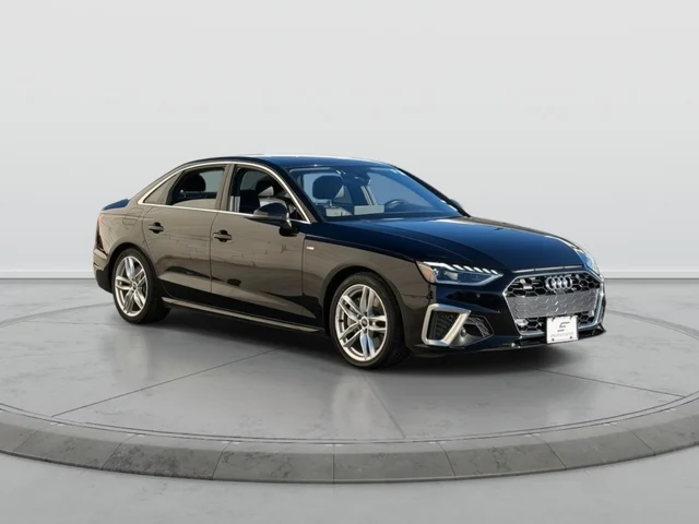 2023 Audi A4 45 S line Premium Plus