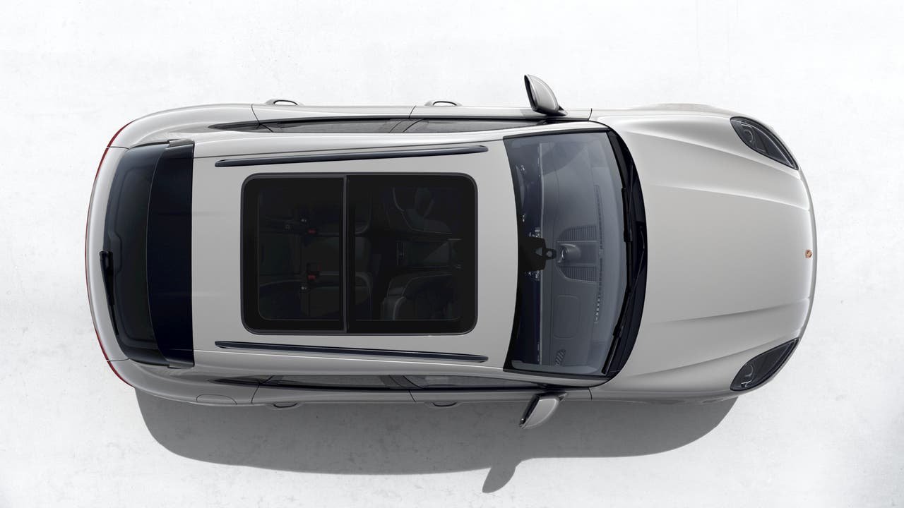 Used 2026  Porsche  image 5