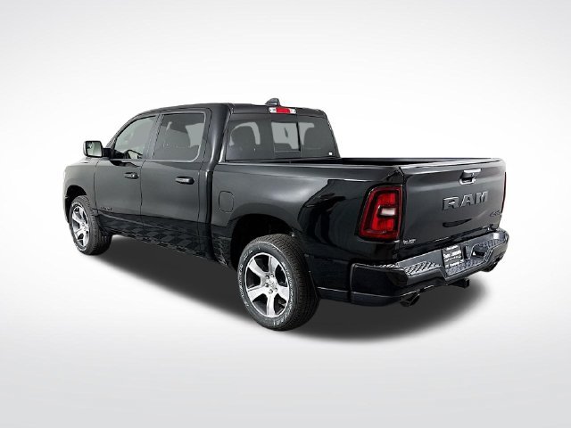 New 2026 Diamond Black Crystal Pearl-Coat Exterior Paint RAM Express image 5