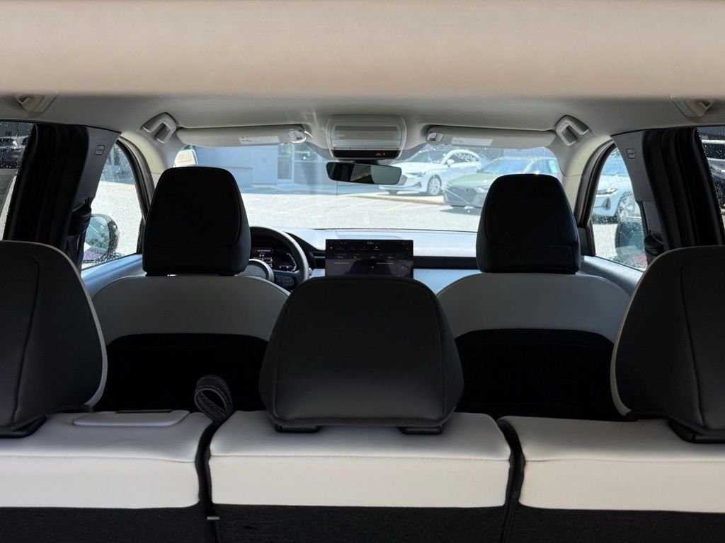 New 2026 Red Mazda 2.5 S Select image 18