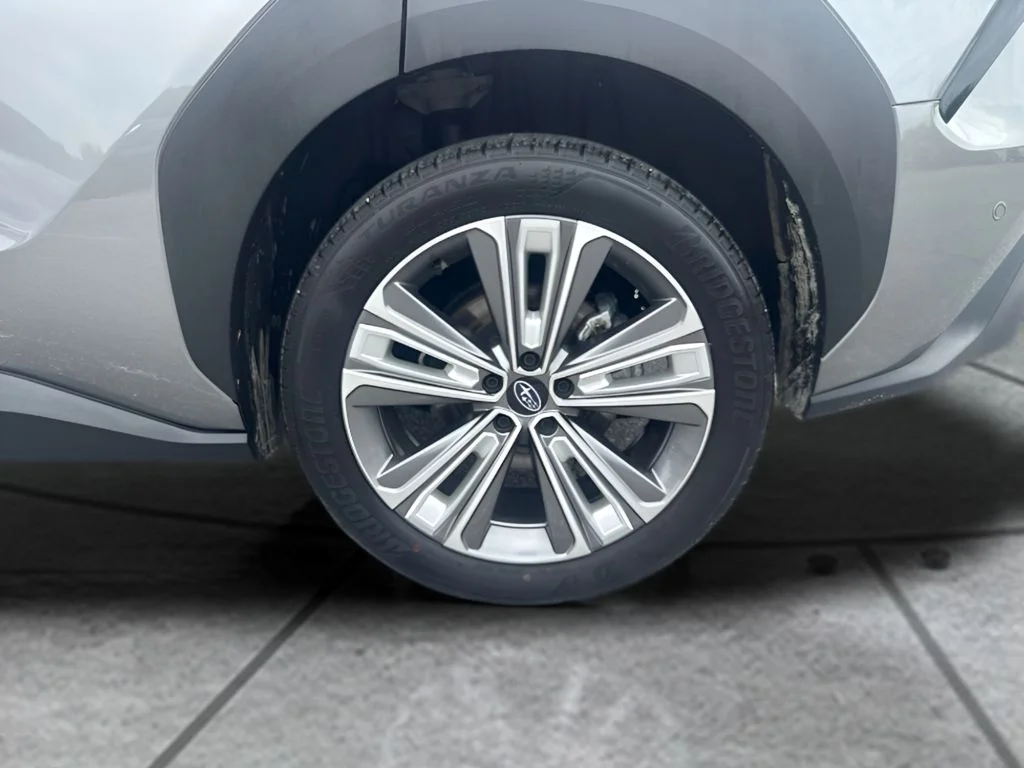 Used 2025 Black Subaru Limited image 33