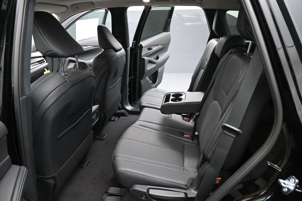 New 2027 BLACK OBSIDIAN INFINITI Pure AWD image 10