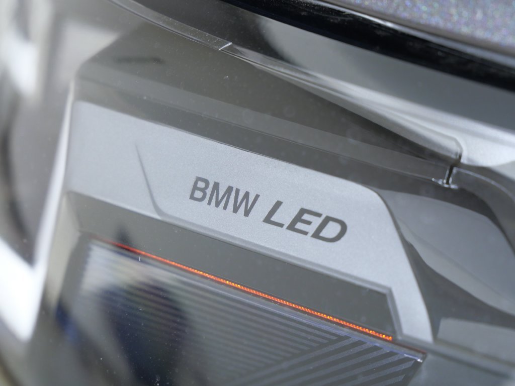 Used 2026 Gray BMW M50 xDrive image 5