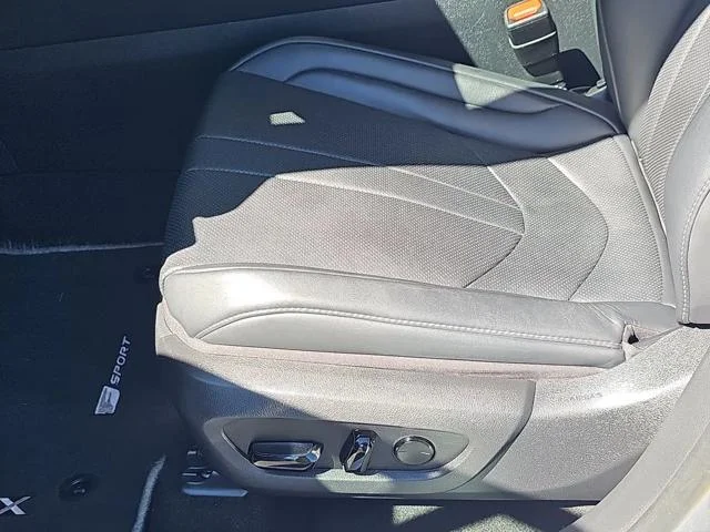 Used 2023 White Lexus 350 F Sport Handling image 28