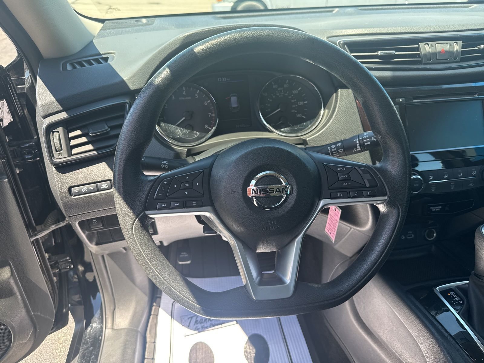 Used 2018  Nissan S image 13