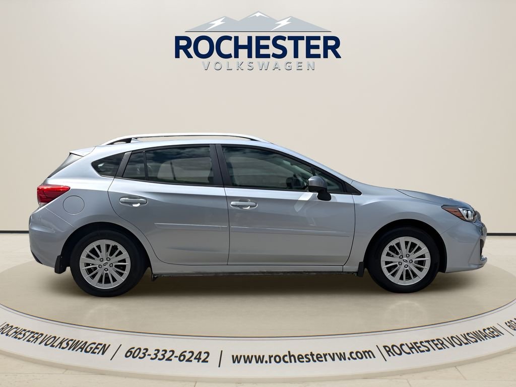 Used 2018 Ice Silver Metallic Subaru 2.0i Premium image 7
