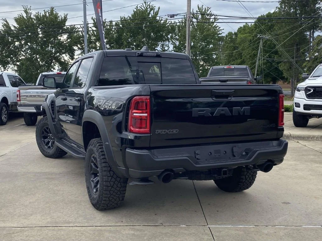 New 2026 Diamond Black Crystal Pearl-Coat Exterior Paint RAM RHO image 35