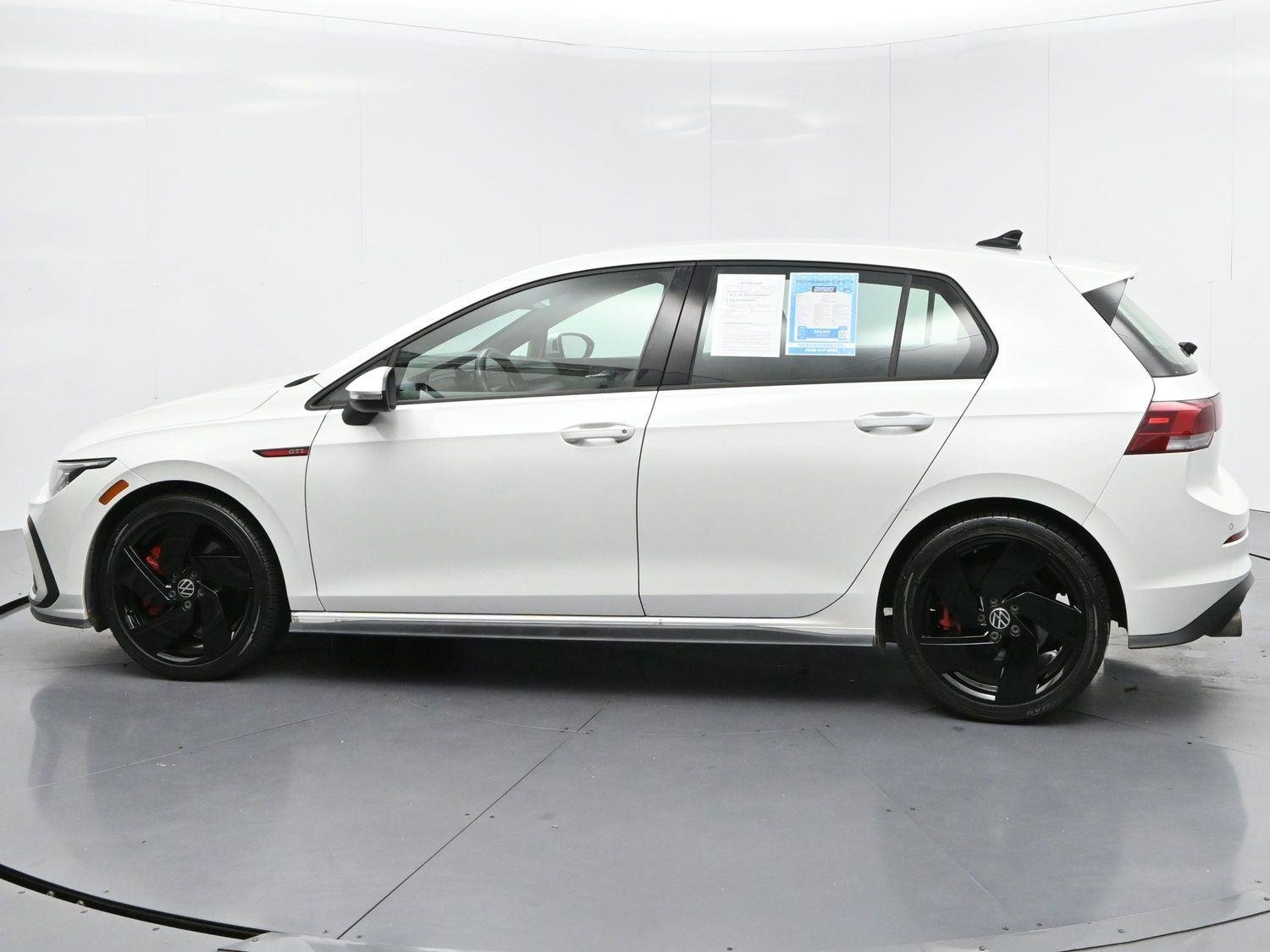 Used 2024 Opal White Pearl Volkswagen S image 4