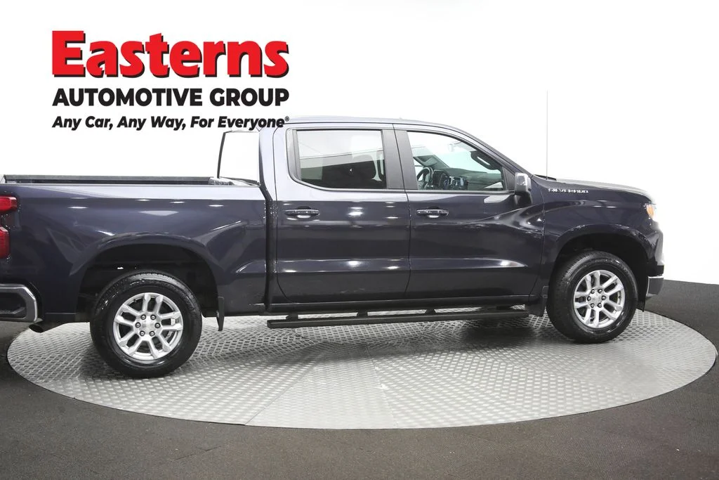 Used 2022 Gray Chevrolet LT image 43
